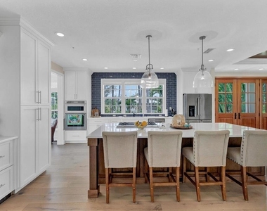 2425 24th Street W - Photo Thumbnail 17