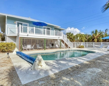 2420 24th Street W - Photo Thumbnail 34