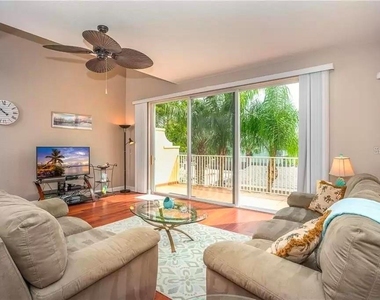 8920 Duval Lane - Photo Thumbnail 2