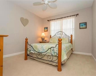 8920 Duval Lane - Photo Thumbnail 19