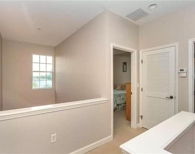 8920 Duval Lane - Photo Thumbnail 16