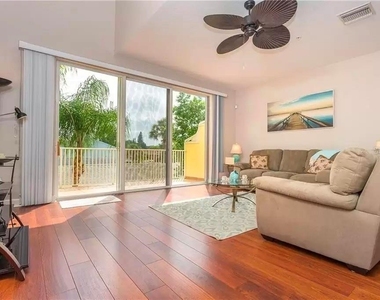 8920 Duval Lane - Photo Thumbnail 5