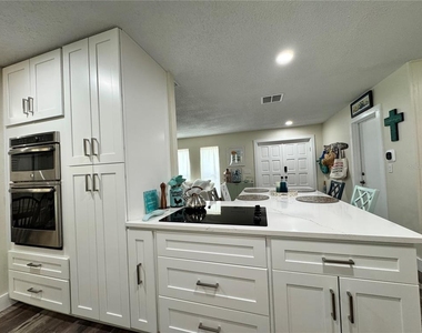 6813 13th Avenue Drive W - Photo Thumbnail 10