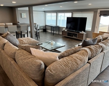 21 Groveway - Photo Thumbnail 16