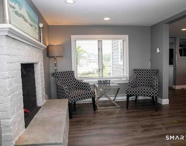 21 Groveway - Photo Thumbnail 17