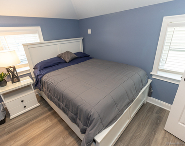 55 Swan Avenue - Photo Thumbnail 20