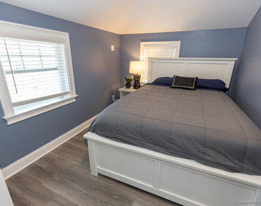55 Swan Avenue - Photo Thumbnail 30