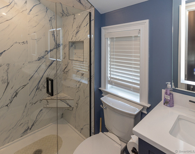 55 Swan Avenue - Photo Thumbnail 31
