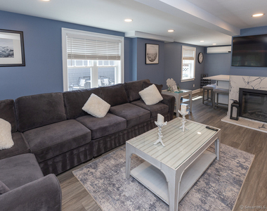 55 Swan Avenue - Photo Thumbnail 6