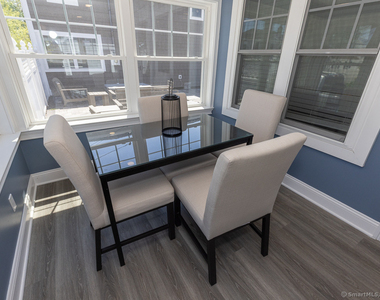 55 Swan Avenue - Photo Thumbnail 3