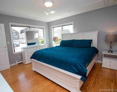 10 Groveway - Photo Thumbnail 7
