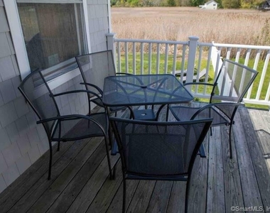 10 Groveway - Photo Thumbnail 19