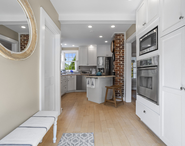 22 School St (mystic) - Photo Thumbnail 15