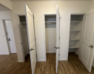31-72 31st Street - Photo Thumbnail 10