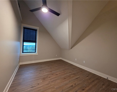 100 Buckley Road - Photo Thumbnail 39