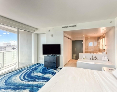 3101 Bayshore Drive - Photo Thumbnail 9