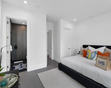 1730 Se 13th Street - Photo Thumbnail 16