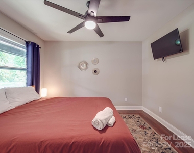 1510 Lynhurst Drive - Photo Thumbnail 9