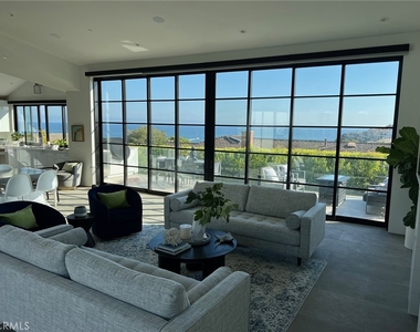 809 Emerald Bay - Photo Thumbnail 9