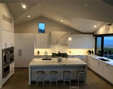 809 Emerald Bay - Photo Thumbnail 8