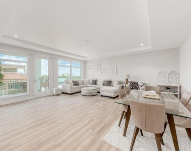 41 Sw Seminole Street - Photo Thumbnail 6
