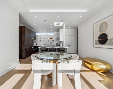 10 Shore Road - Photo Thumbnail 13