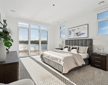 10 Shore Road - Photo Thumbnail 17