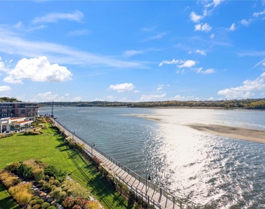 10 Shore Road - Photo Thumbnail 21