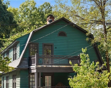 1031 Austin Avenue Ne - Photo Thumbnail 51