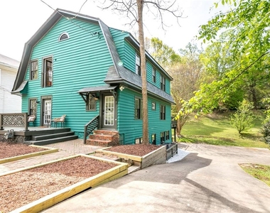 1031 Austin Avenue Ne - Photo Thumbnail 32
