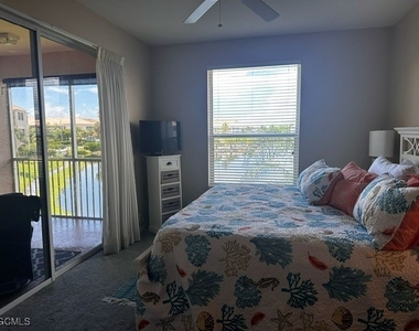 17020 Willowcrest Way - Photo Thumbnail 17