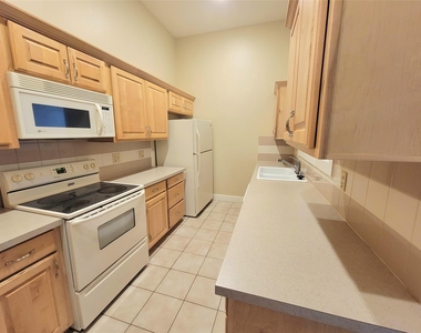 2315 Harborside Drive - Photo Thumbnail 2