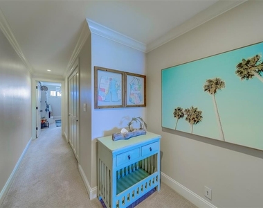 2250 Gulf Boulevard - Photo Thumbnail 19