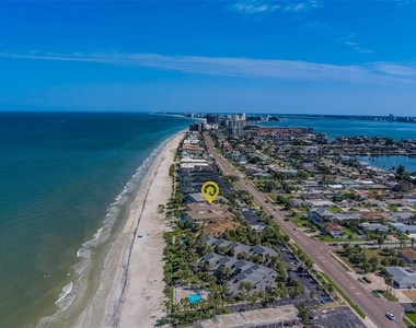 2250 Gulf Boulevard - Photo Thumbnail 65