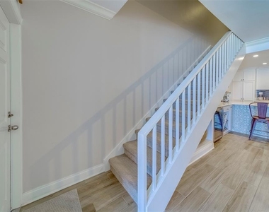 2250 Gulf Boulevard - Photo Thumbnail 18