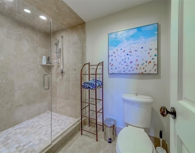 2250 Gulf Boulevard - Photo Thumbnail 26