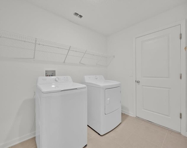 2398 Mckinley Drive - Photo Thumbnail 8