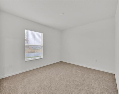 2398 Mckinley Drive - Photo Thumbnail 3