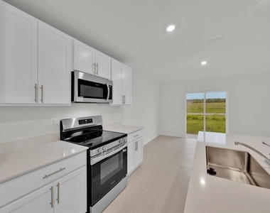 2398 Mckinley Drive - Photo Thumbnail 10