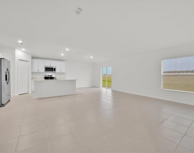 2398 Mckinley Drive - Photo Thumbnail 12
