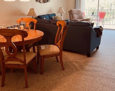 9330 Clubside Circle - Photo Thumbnail 7