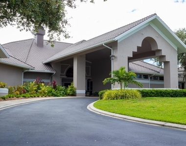 9330 Clubside Circle - Photo Thumbnail 20