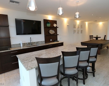 3443 Gulf Shore Boulevard N - Photo Thumbnail 18