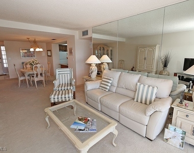 3443 Gulf Shore Boulevard N - Photo Thumbnail 2