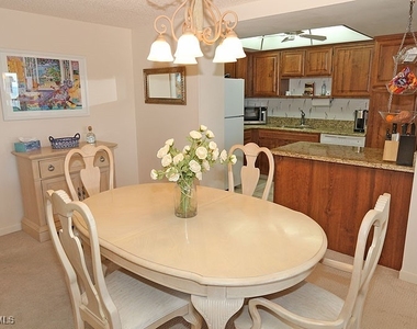 3443 Gulf Shore Boulevard N - Photo Thumbnail 4