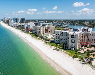 3115 Gulf Shore Boulevard N - Photo Thumbnail 5