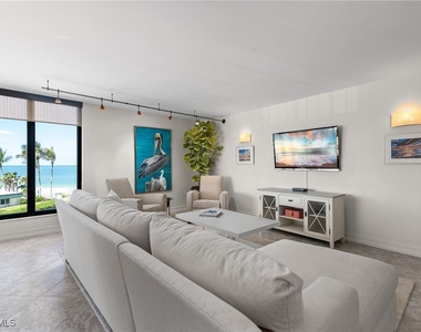 3115 Gulf Shore Boulevard N - Photo Thumbnail 8