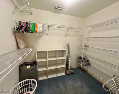 320 Horse Creek Drive - Photo Thumbnail 12