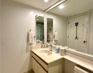 320 Horse Creek Drive - Photo Thumbnail 18