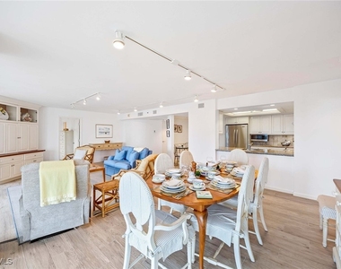 4651 Gulf Shore Boulevard N - Photo Thumbnail 29